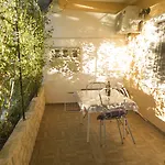 Plaza Apartamento
