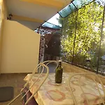 Plaza Apartamento