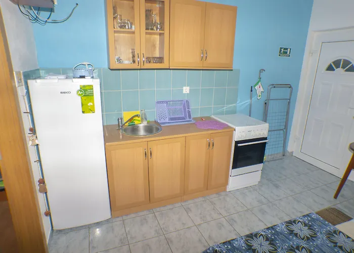 アパート Plaza *