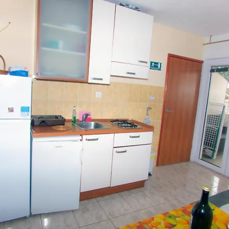 Plaza איוואן דולץ